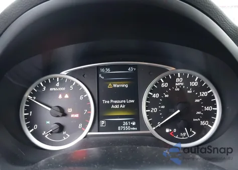 2017 Nissan Sentra Sr z USA, uszkodzony, nr VIN 3N1AB7AP4HY380564